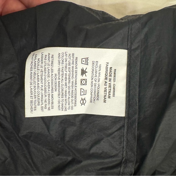 Nike x Off-White Black Crossover Back Arrow Windbreaker Running Jacket - Size: L - Picture 15 of 15